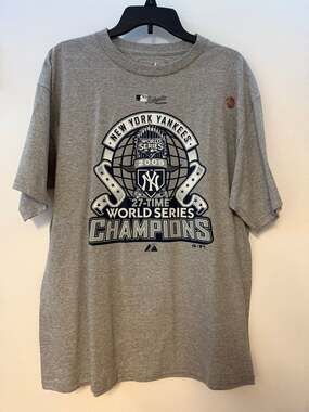 2009 MLB World Series Champions New York Yankees T-shirt